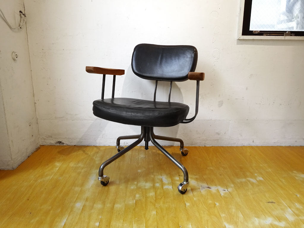 トラックファニチャー TRUCK FURNITURE デスクワークチェア DESKWORK CHAIR 本革 スチールフレーム スタッズ アーム キャスター付き L-4 ブラック 工業系 中古品 買い取りしました。