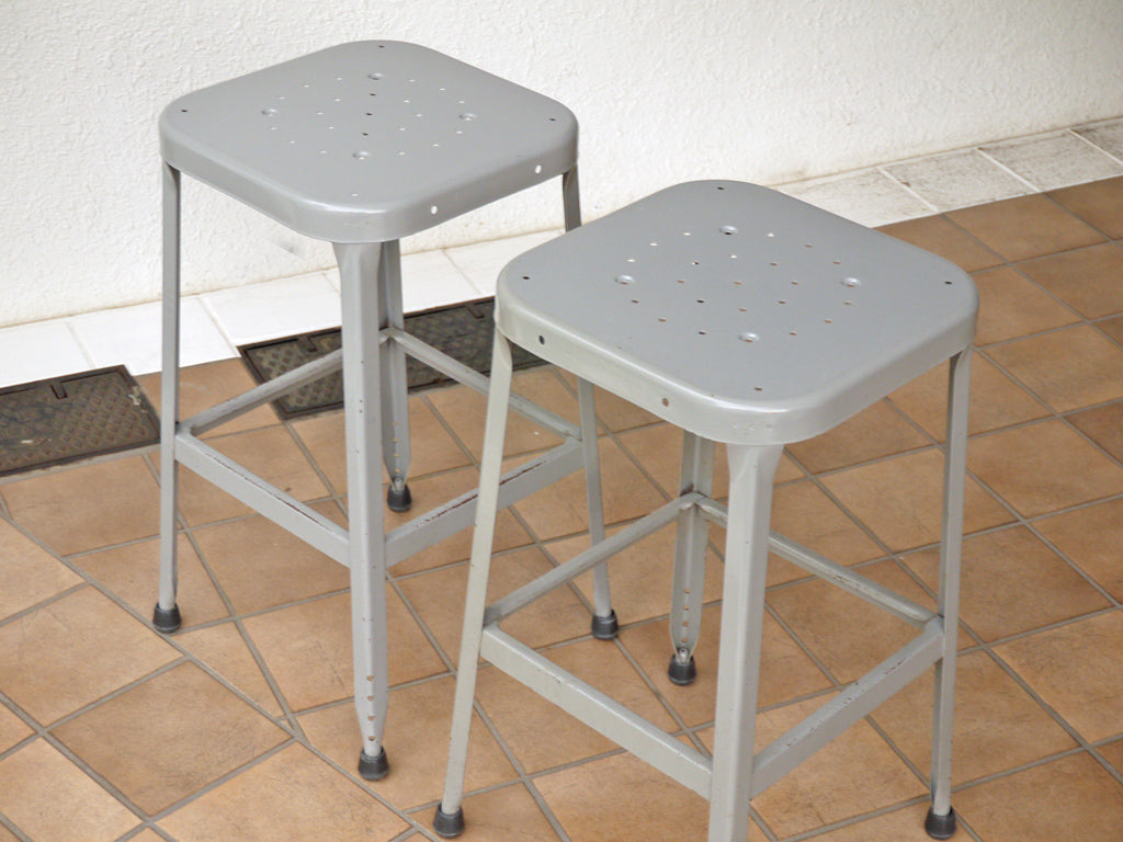 リオン LYON ファクトリースツール FACTORY STOOL グレー Lサイズ P.F.S取扱 インダストリアル ガレージ ～ 自分で美しくする ～