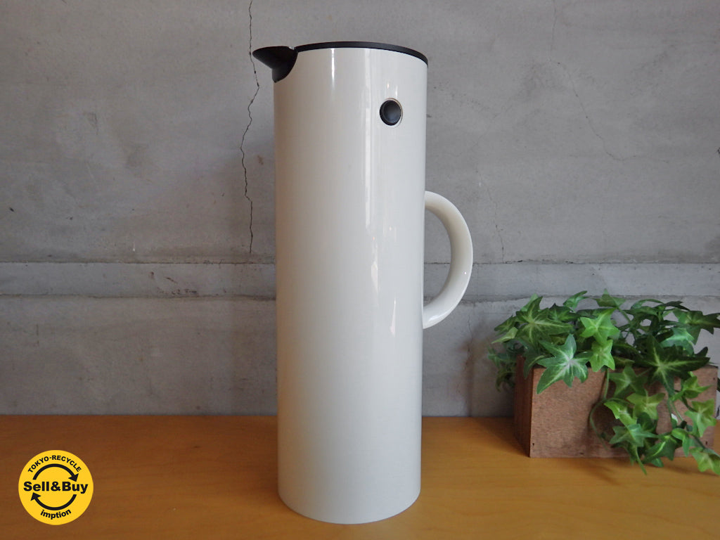 ステルトン クラシック Stelton Classic バキューム ジャグ Vacuum Jug 1L ホワイト ロッカーストッパー エリック・マグヌッセン ERIK MAGNUSSEN　中古品 買い取りしました。学芸大学店 出張買取もお任せ下さい。