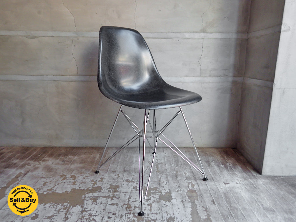 ハーマンミラー Herman Miller サイドシェルチェア FRP ブラック 黒 エッフェルベース 　中古品 買い取りしました。学芸大学店 出張買取もお任せ下さい。