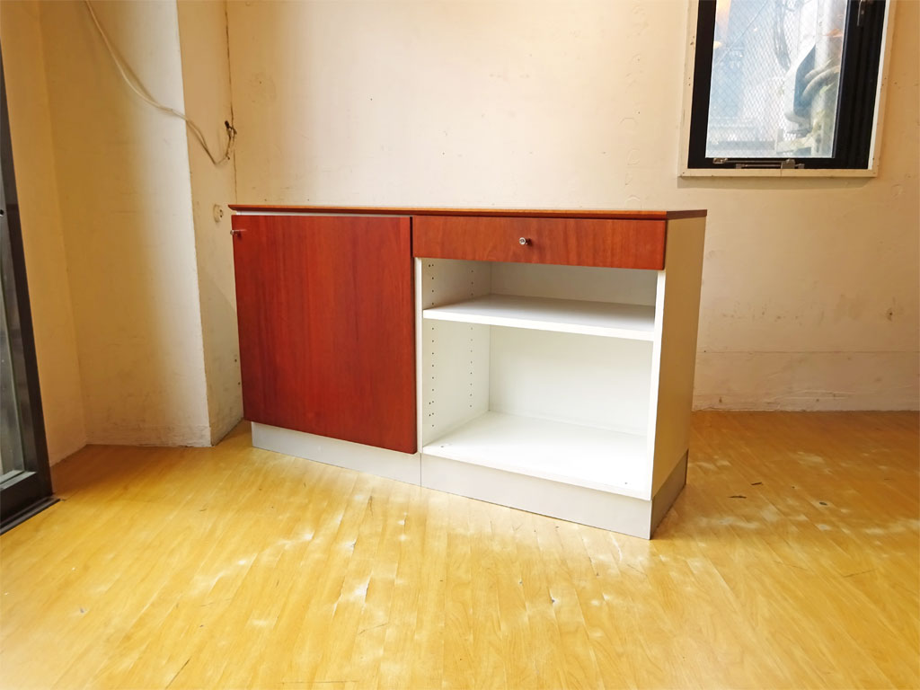 デンマークビンテージ denmark vintage サイドボード キャビネット キッチンカウンター 北欧家具 中古品 買い取りしました。