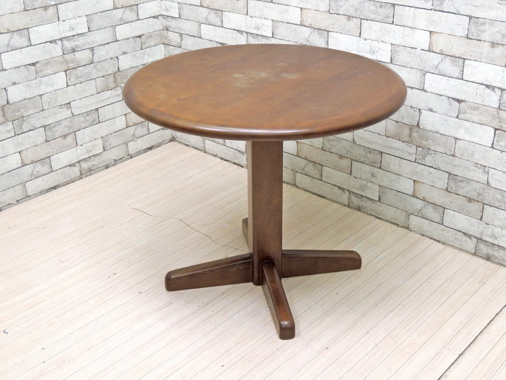 カリモク karimoku コロニアル COLONIAL ラウンドテーブル Φ80cm カフェテーブル ウォールナットカラー クラシカルデザイン  中古品 買い取りしました。