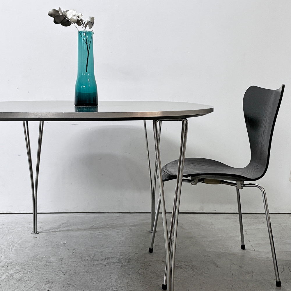 フリッツハンセン Fritz Hansen スーパー楕円 Bテーブル ダイニングテーブル B612 ブラックラミネート ピート・ヘイン アルネ・ヤコブセン デンマーク 北欧家具 参考定価￥356,180～断然ブラック派～