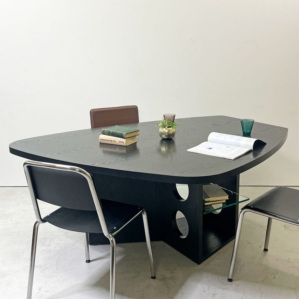 【祖師ヶ谷大蔵店】テクタ TECTA ダイニングテーブル M21 TABLE アッシュ材 ブラック塗装 W175cm ドイツ バウハウス ACTUS取扱 定価￥833,800-  買取させていただきました。