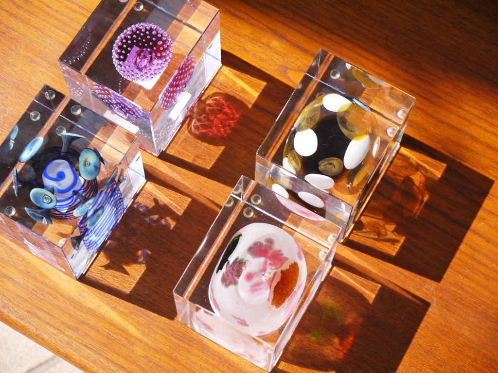 イッタラ iittala アニュアルキューブ Annual Cube オイバ・トイッカ Oiva Toikka 箱付 中古品 買い取りしました。