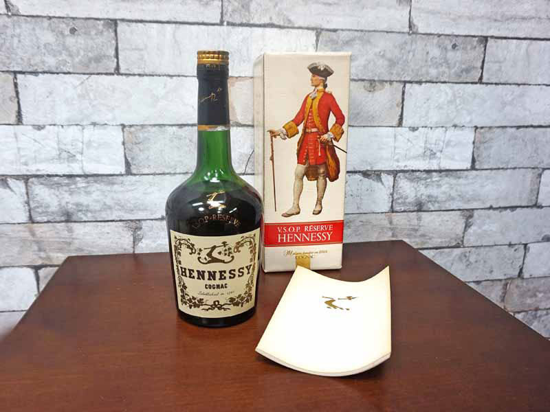 ヘネシー Hennessy V.S.O.P. リザーブ コニャック 700ml ブランデー 未開栓 箱付き  お酒を買取りしました。