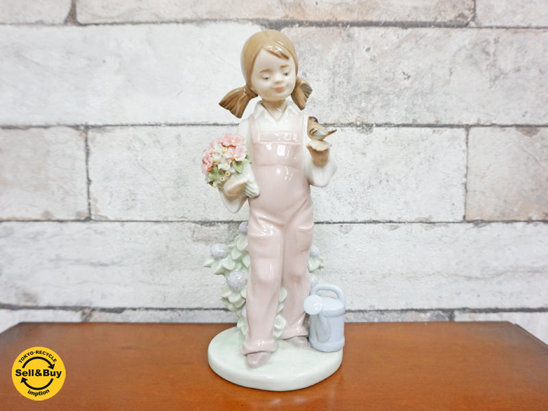 リヤドロ LLADRO 『小鳥と話す少女』 中古品 買い取りしました。祖師ヶ谷大蔵店 出張買取もお任せ下さい。
