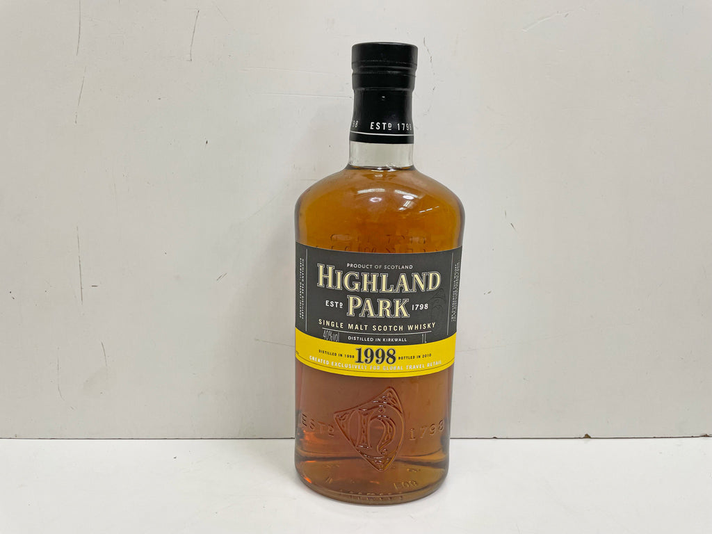 ハイランドパーク HIGHLAND PARK シングルモルト スコッチウイスキー 1998年 1000ml 40度 箱付き   古酒、お酒を買取りしました。
