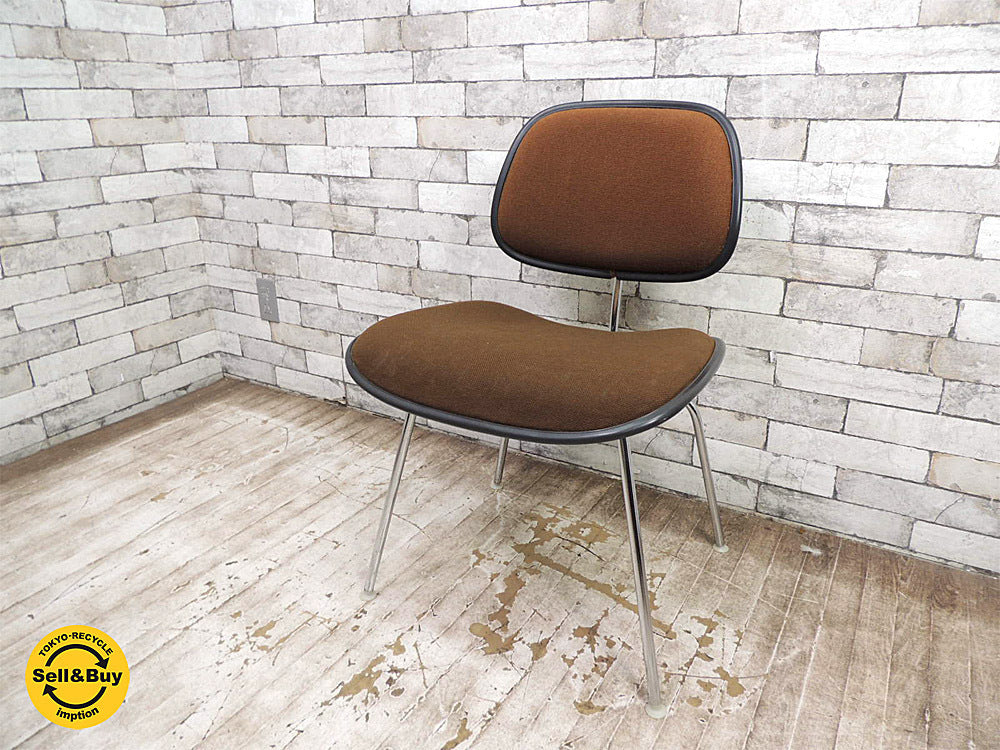 ハーマンミラー HermanMiller USA 80's オリジナルビンテージ C＆R. イームズ 代表作 名作 DCM の改良版 ツーピースプラスチックチェア ブラウン ミッドセンチュリーモダン MCM 買い取りしました！ 用賀店 出張買取もお任せ下さい。
