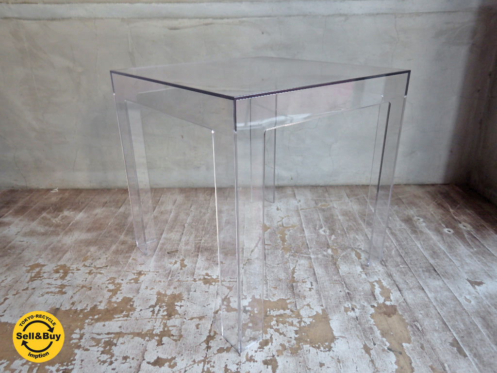 カルテル Kartell ジョリー JOLLY サイドテーブル クリア 中古品 買い取りしました。学芸大学店 出張買取もお任せ下さい。
