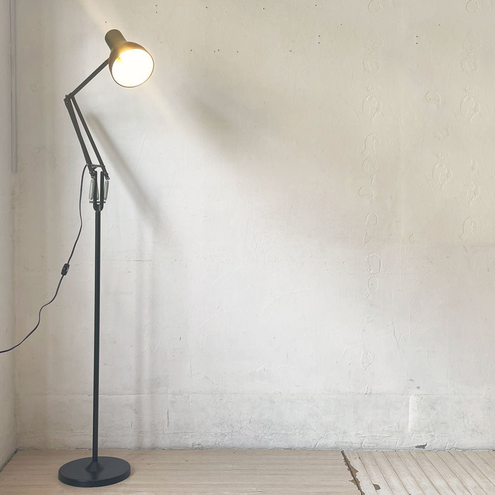 【下北沢店】アングルポイズ ANGLEPOISE Type 75 DeskLamp Floor Standing Pole set フロアランプ デスクランプ ジェットブラック 元箱付き 買取させていただきました。