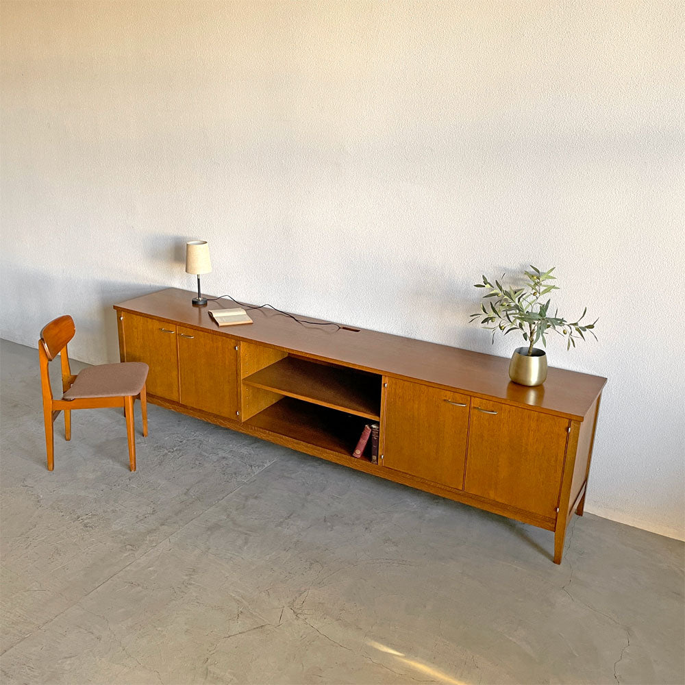 スタンダードトレード STANDARD TRADE オーダーメイド キャビネット サイドボード ローボード 左右Wドア ＋ 中シェルフ W270cm 楢材 特注品 ～ 暮らしに寄り添うロングライフデザインの収納家具 Ver.1 ～