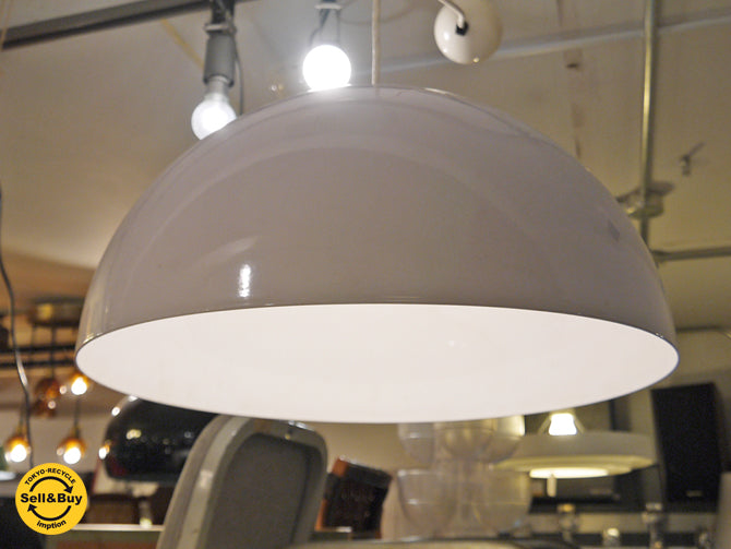 フロス FLOS ホーロー ペンダントライト ホワイト Ø50cm 中古品 買い取りしました！ 自由が丘店 出張買取もお任せください。