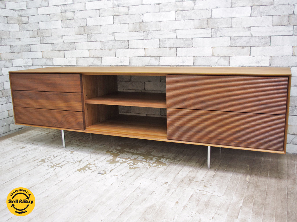 ウォールナット AVボード TV台 モダンスタイル W200cm　中古品 買い取りしました。祖師谷大蔵店 出張買取もお任せ下さい。