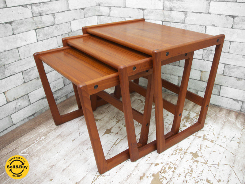 Tonder Mobelvaerk Kubus ネストテーブル Nesting tables 60'sビンテージ チーク材 ジョージ・ジェンセン Georg Jensen デンマーク 北欧家具 中古品 買い取りしました。