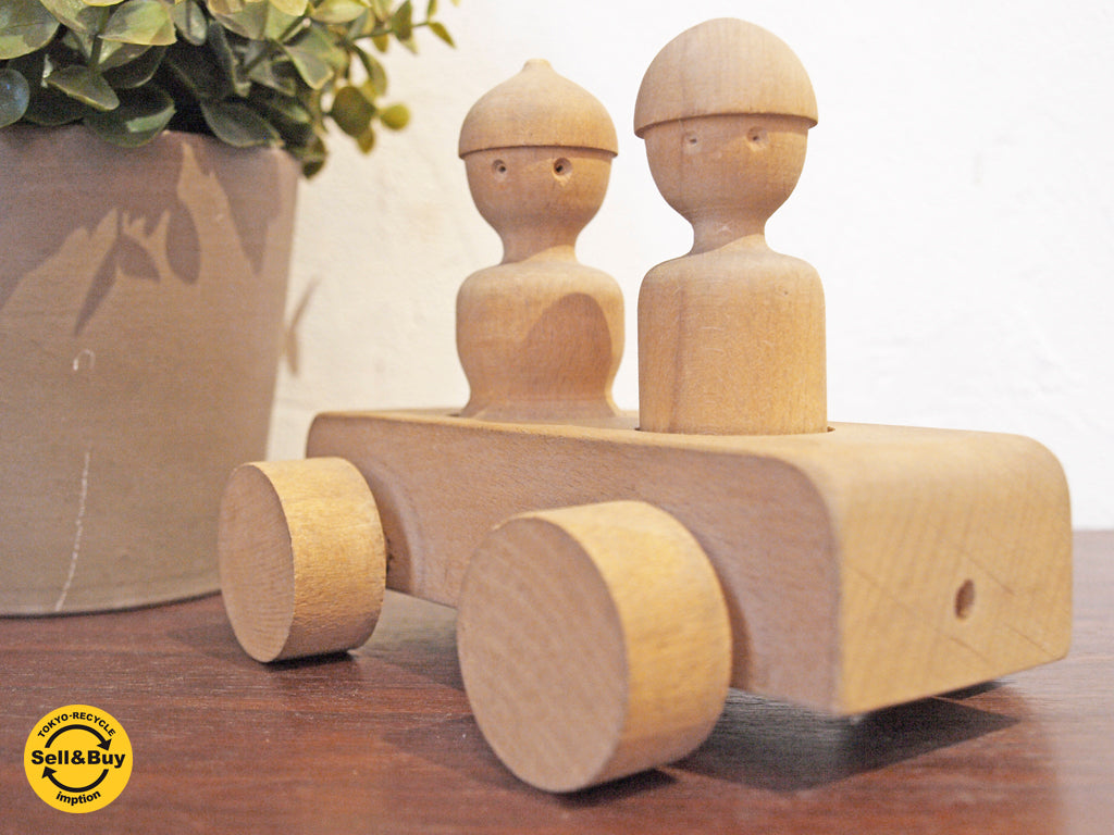 カイボイスン Kay Bojesen トイカー toy car 2人乗り 車 木製オブジェ デンマーク ヴィンテージ 買い取りしました。
