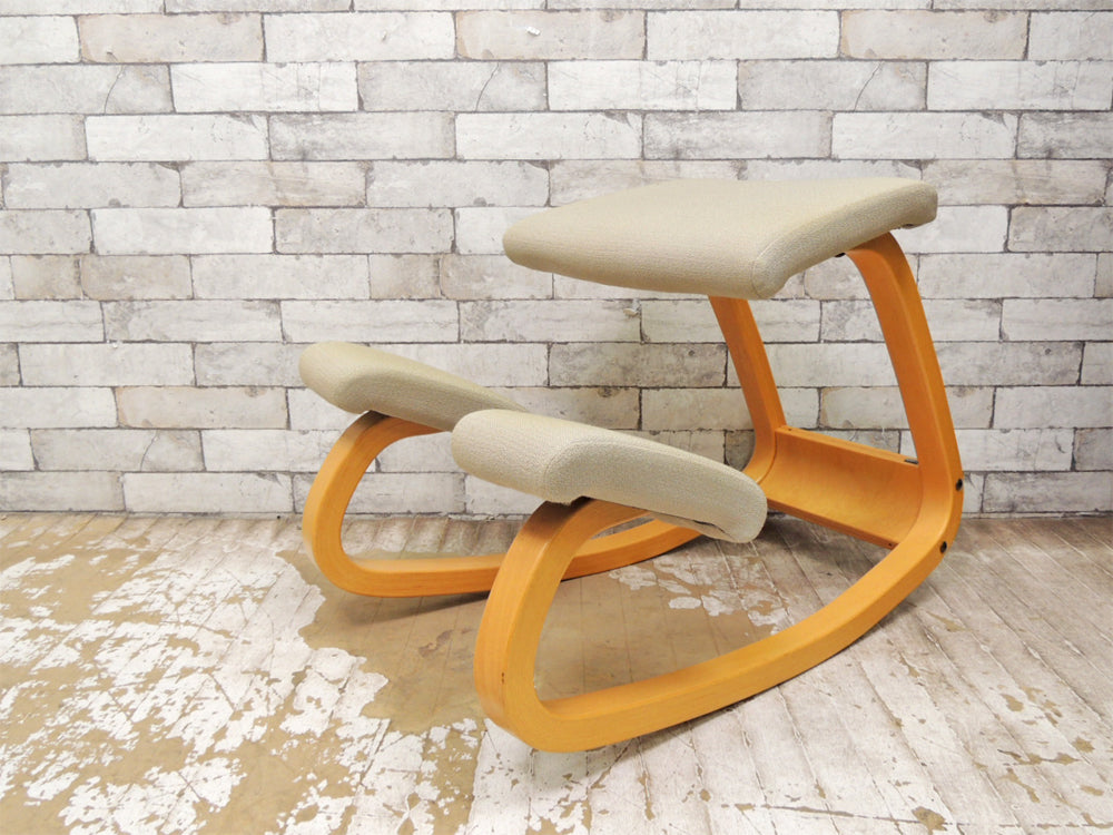 ストッケ STOKKE ヴァリエール VARIER バリアブル Variable バランスチェア ベージュ ノルウェー   中古品 買い取りしました。