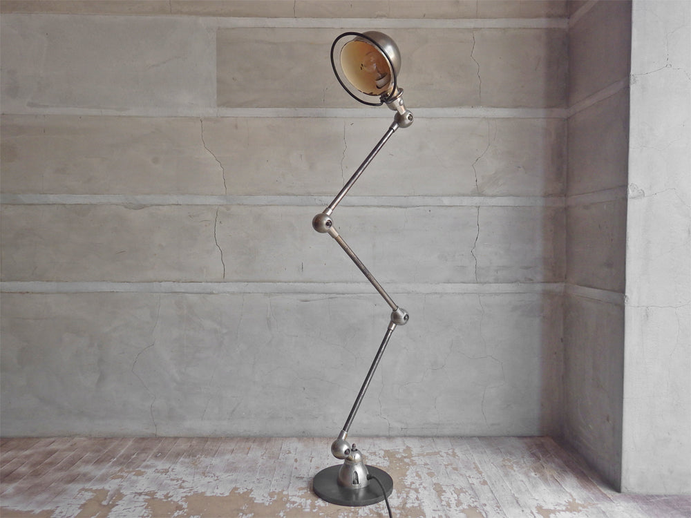ジェルデ JIELDE フロアライト ジグザグ FLOOR LAMP ZIGZAG 3アーム インダストリアルデザイン 中古品 買い取りしました。