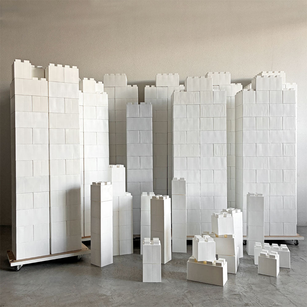 【登戸BASE店】エバーブロック EverBlock Systems モジュール式 ビルディングブロック 建築部材 ホワイト ＆ グレー フルサイズ+ハーフサイズ マイ・ブロック 買取させていただきました。