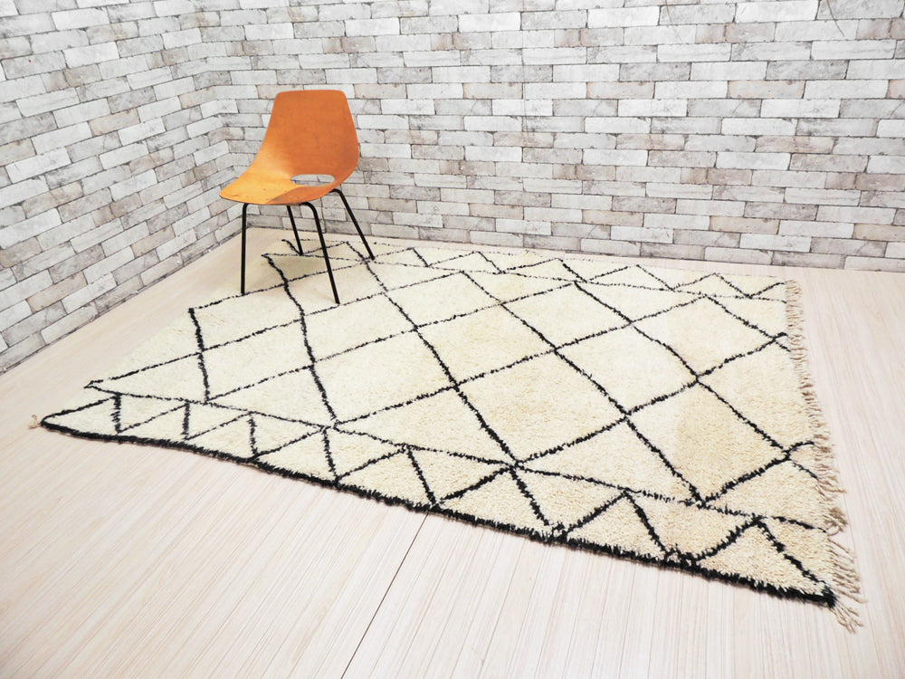 モロッコ ベニワレン Beni Ouarain 大判ラグ ホワイト W255cm 手織り ハンドメイド    中古品 買い取りしました。