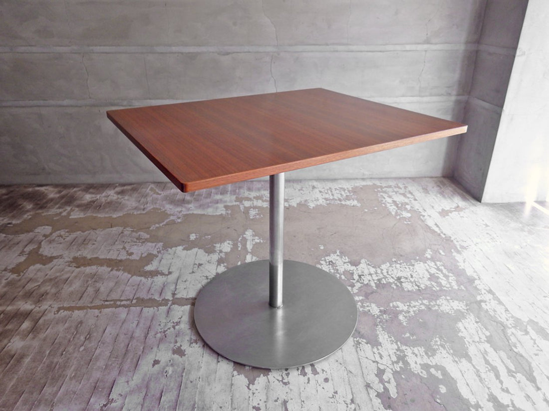 ホテル クラスカ Hotel CLASKA マルニ木工 オーダーメイド カフェテーブル スチールレッグ W85cm 中古品 買い取りしました。
