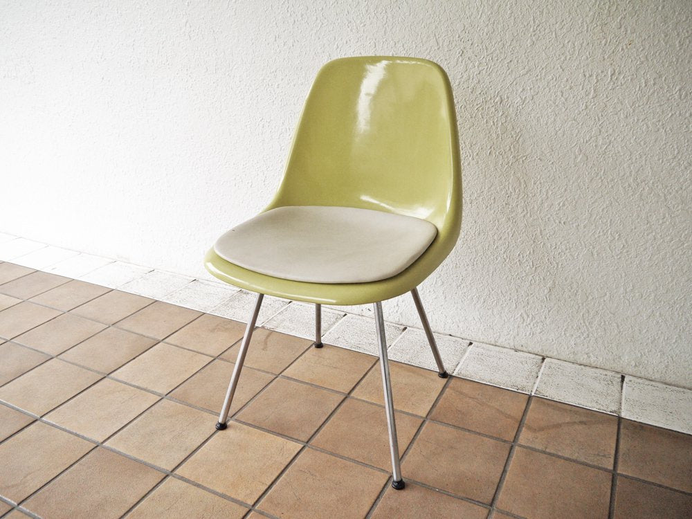 コトブキ KOTOBUKI スタジアムチェア ダイニングチェア ヴィンテージ FRP ミッドセンチュリー 剣持勇 中古品 買い取りしました。