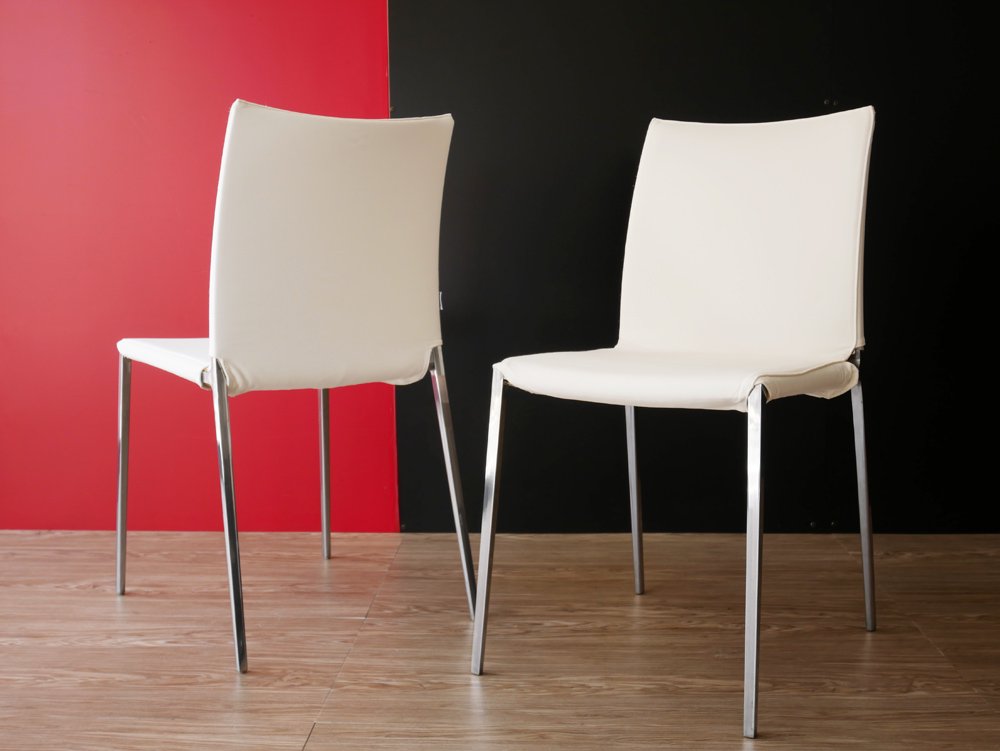 ザノッタ Zanotta リアチェア Lia Chair ダイニングチェア 2脚セット 布張り ホワイト ロベルト・バルビエリ イタリア  中古品 買い取りしました。