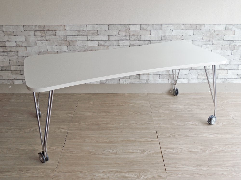 カルテル Kartell マックステーブル MAX TABLE ホワイト ミーティングテーブル キャスター付 フェルーチョ・ラヴィアーニ Ferruccio Laviani イタリア   中古品 買い取りしました。