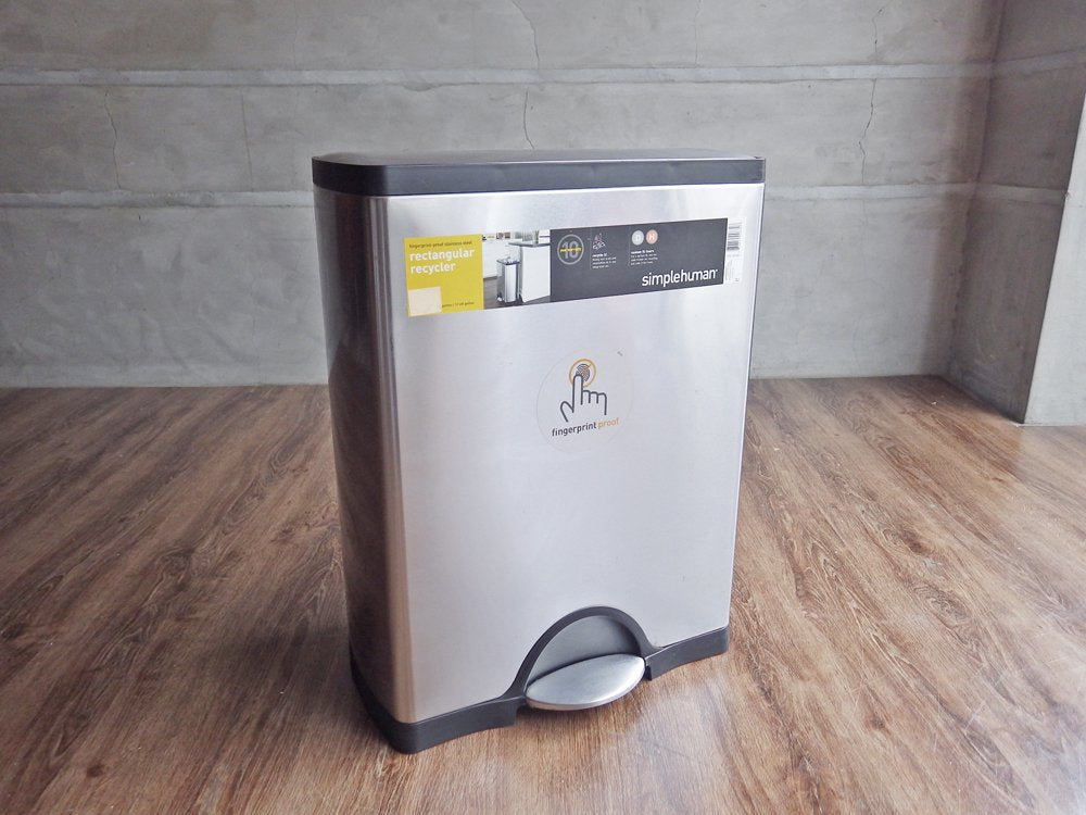 シンプルヒューマン simplehuman ダストボックス ステンレス レクタンギュラー ステップカン 仕切り ポケット 46L CW1830 ペダル開閉式 シルバー 中古品 買い取りしました。