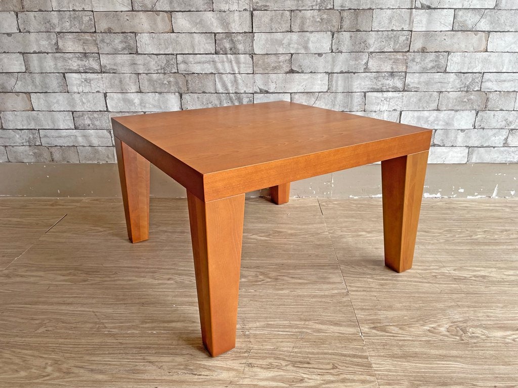 フクラ HUKLA スクエアローテーブル センターテーブル カバ材 60×60cm 廃番品 北欧モダンスタイル 中古品  買い取りしました。