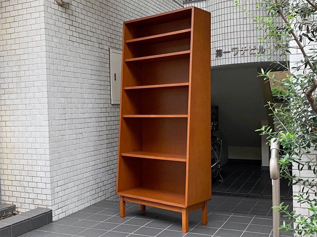 イデー IDEE アントン ANTON ブックシェルフ BOOKSHELF ホワイトアッシュ材 アントンブラウンカラー ディスプレイラック モダンクラシック ～暮らしに溶け込む温かみを帯びたシンプルな木製本棚～