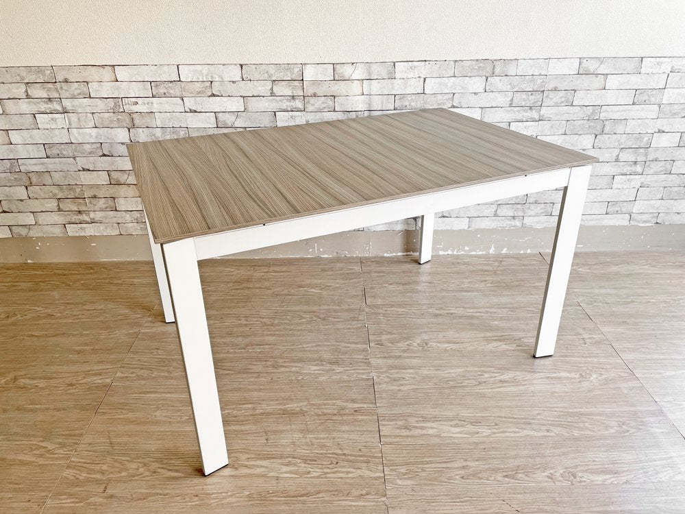カリガリス Calligaris コヌビア connubia バロン BARON 伸長式 EX ダイニングテーブル W130-190cm エクステンション 参考価格17.8万円以上  中古品  買い取りしました。