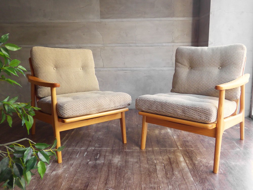 マルニ60 maruni60 オークフレーム ソファ 2シーター ファブリック #4215 シュプール ベージュ ウレタン塗装 セパレート 定価184,800円 ～時を経ても愛されるその理由～