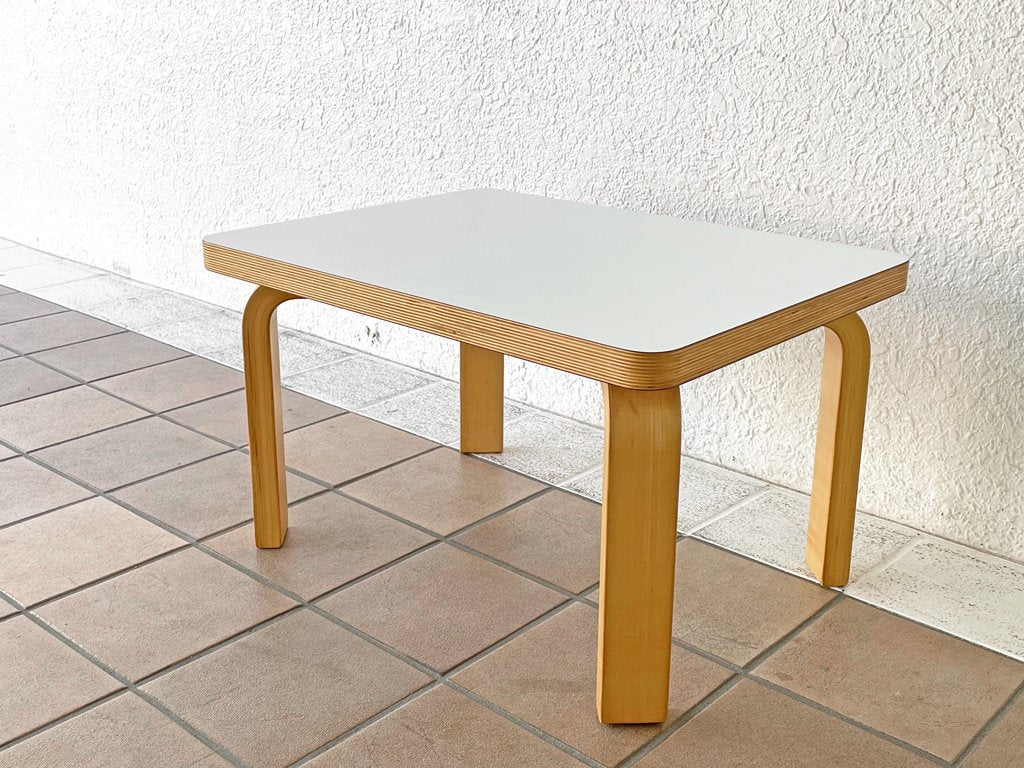 エスディアイ ファンタジア Sdi Fantasia カロタ・テーブル Carota-table ビーチ材 ホワイト 佐々木敏光 メラミン天板 プライウッド 中古品 買い取りしました。