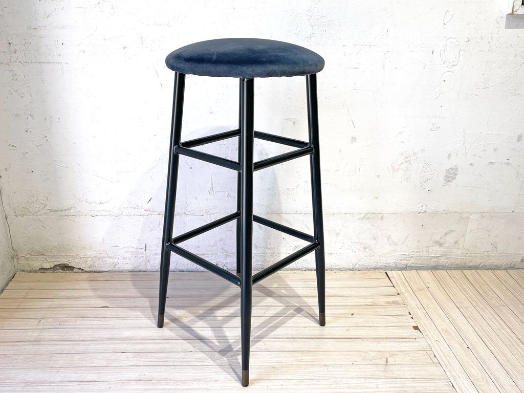 バースミッセン Versmissen アンドリューバースツール Andrew Barstool ハイスツール アントラチーテカラー ベルベット オランダ家具 中古品 買い取りしました。