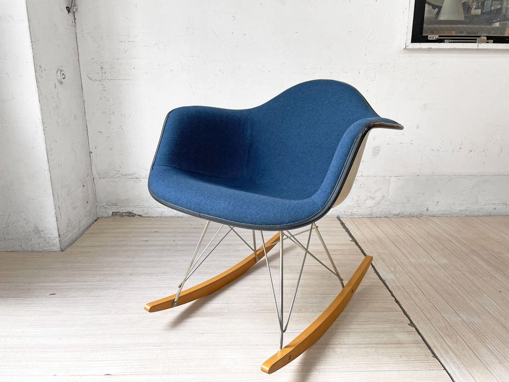 ハーマンミラー Herman Miller 2nd ビンテージ アームシェルチェア FRP グレージュ アプホルスター ネイビーファブリック ロッカーベース C&R イームズ 中古品 買い取りしました。