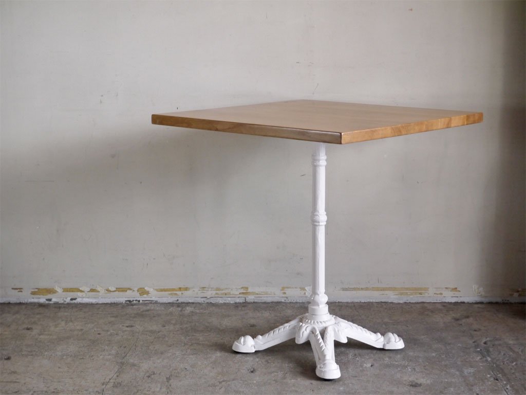 フレンチカントリーデザイン french country design カフェテーブル オーク無垢材 アイアンレッグ ホワイトペイント 中古品 買い取りしました。