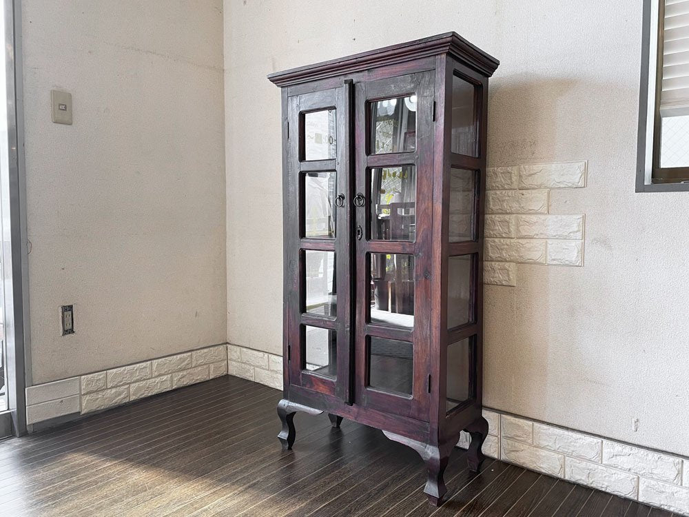 ビーカンパニー B-COMPANY ガラスキャビネット 飾り棚 ブックケース マホガニー無垢材 4段 H126cm 鍵付 アンティークスタイル  中古品  買い取りしました。