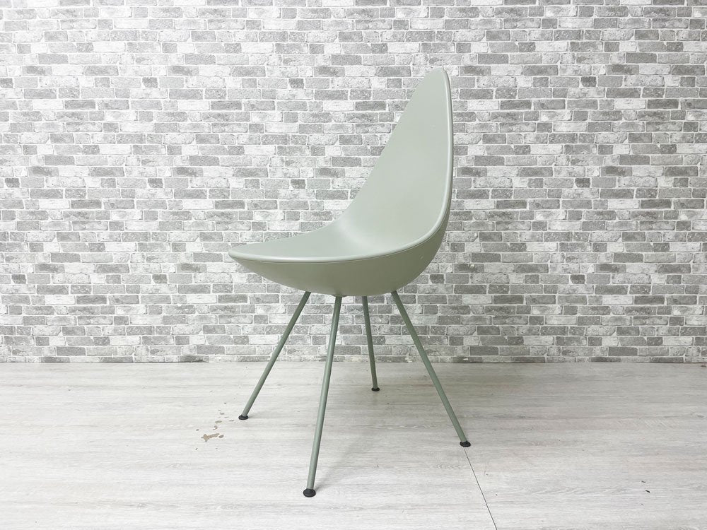 フリッツハンセン Fritz Hansen ドロップチェア Drop Chair ストーングレー アルネ・ヤコブセン 北欧 デンマーク 中古品 買い取りしました。