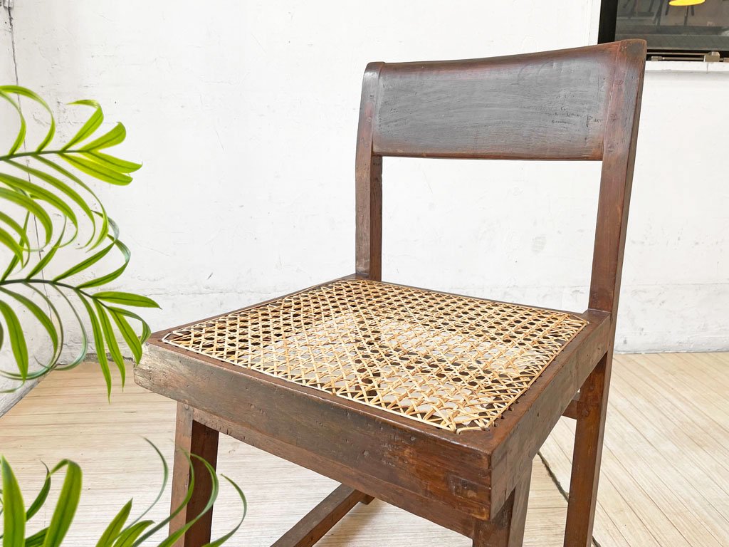 ピエールジャンヌレ Pierre Jeanneret ボックチェア Small Box Chair チーク無垢材 チャンディーガル オリジナルビンテージ ～素朴な美しさ。～