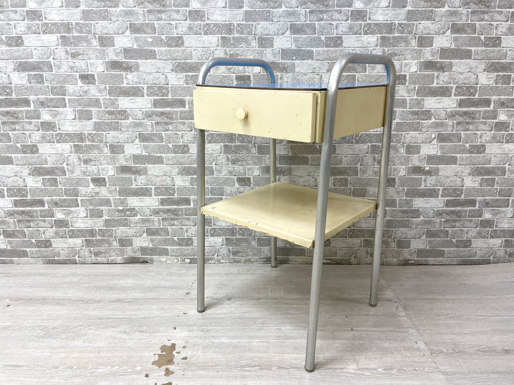 フランスビンテージ French vintage ペインテッド スチール サイドキャビネット ベッドサイドテーブル バザー・エ・ガルド・モンジェ Bazar et Garde-Manger取扱 中古品 買い取りしました。