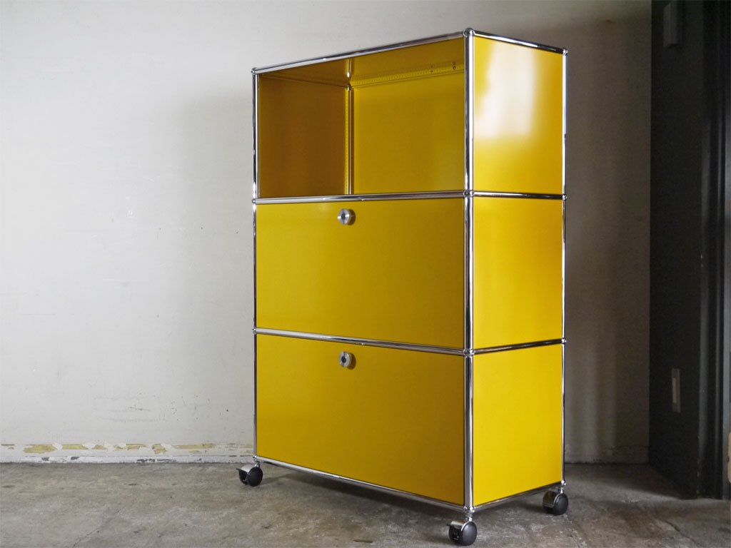 USMハラー USM Haller モジュラーファニチャー ハラーシステム キャビネット ゴールデンイエロー 1列3段 ドロップダウンドア エクステンションドア キャスター 中古品 買い取りしました。