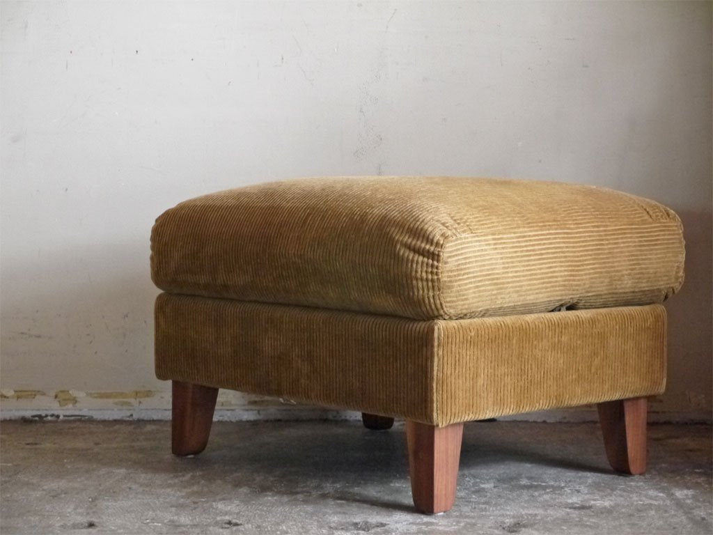 トラックファニチャー TRUCK FURNITURE エフケーソファ オットマン FK SOFA OTTOMAN コーデュロイ F-21 GREEN ウォールナット無垢材 中古品 買い取りしました。