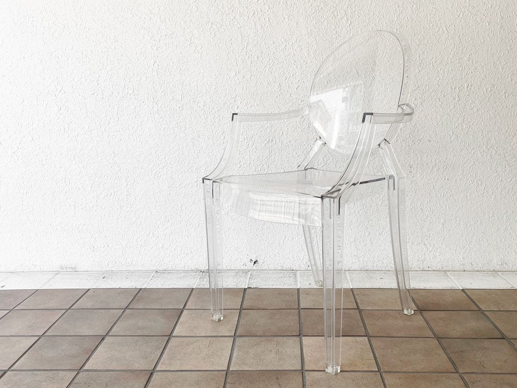 カルテル Kartell ルイゴースト Louis Ghost アームチェア スタッキングチェア クリスタル フィリップ・スタルク Philippe Starck 中古品 買い取りしました。