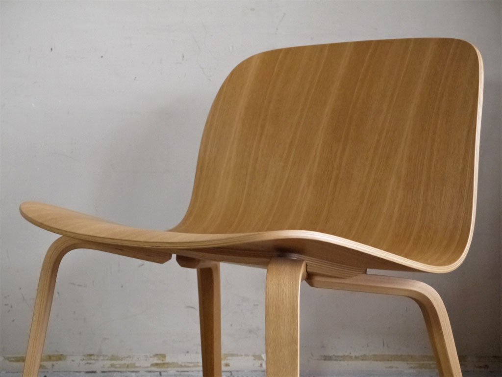 ムート Muuto ビス VISU ラウンジチェア オーク材 プライウッド ミカ・トルバネン デザイン MIka Tolvanen デンマーク 北欧 ～ニューノルディックデザイン～
