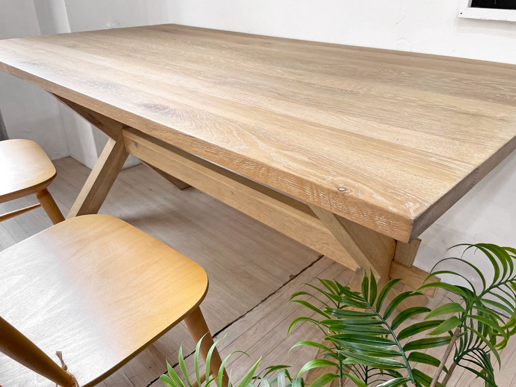 アクタス ACTUS スローハウス SLOW HOUSE クオピオ ダイニングテーブル KUOPIO DINING TABLE オーク無垢材 カントリーデザイン ～飾らない魅力～