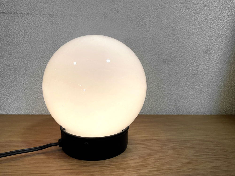 コイズミ照明 KOIZUMI テーブルランプ ボール型 ガラスシェード 廃番 希少 シンプル モダン Φ14,5cm 中古品 買い取りしました。