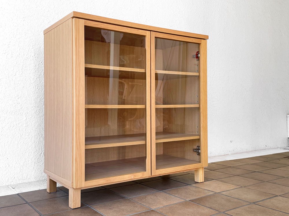 無印良品 MUJI 木製キャビネット オーク材 ガラス扉 ナチュラル シンプルデザイン W80 廃盤品 中古品 買い取りしました。