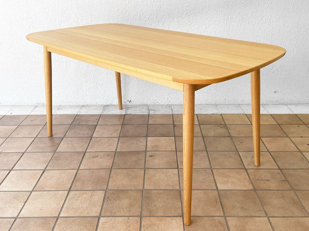 無印良品 MUJI オーク無垢材 ダイニングテーブル オーバル 丸脚 ナチュラル W150cm 廃盤 美品 中古品 買い取りしました。