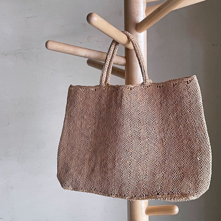 【自由が丘店】ソフィーディガール sophie digard ハンドバッグ ラフィア 編み込み ナチュラル フランス 買取させていただきました。